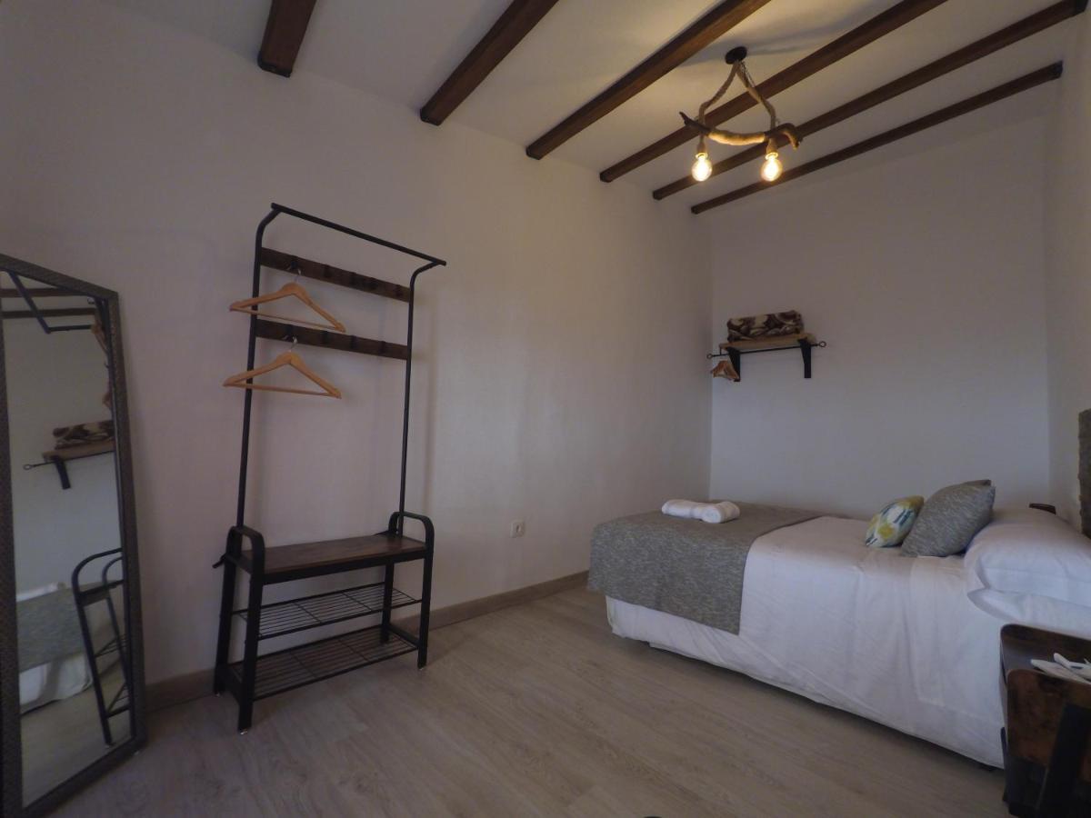 Apartamentos Fuente Nueva II Caces Kültér fotó